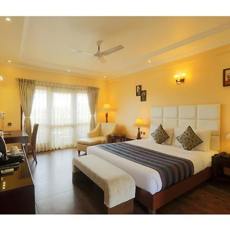 Hotel Silky Palace Near Igi Airportt Nueva Delhi Exterior foto