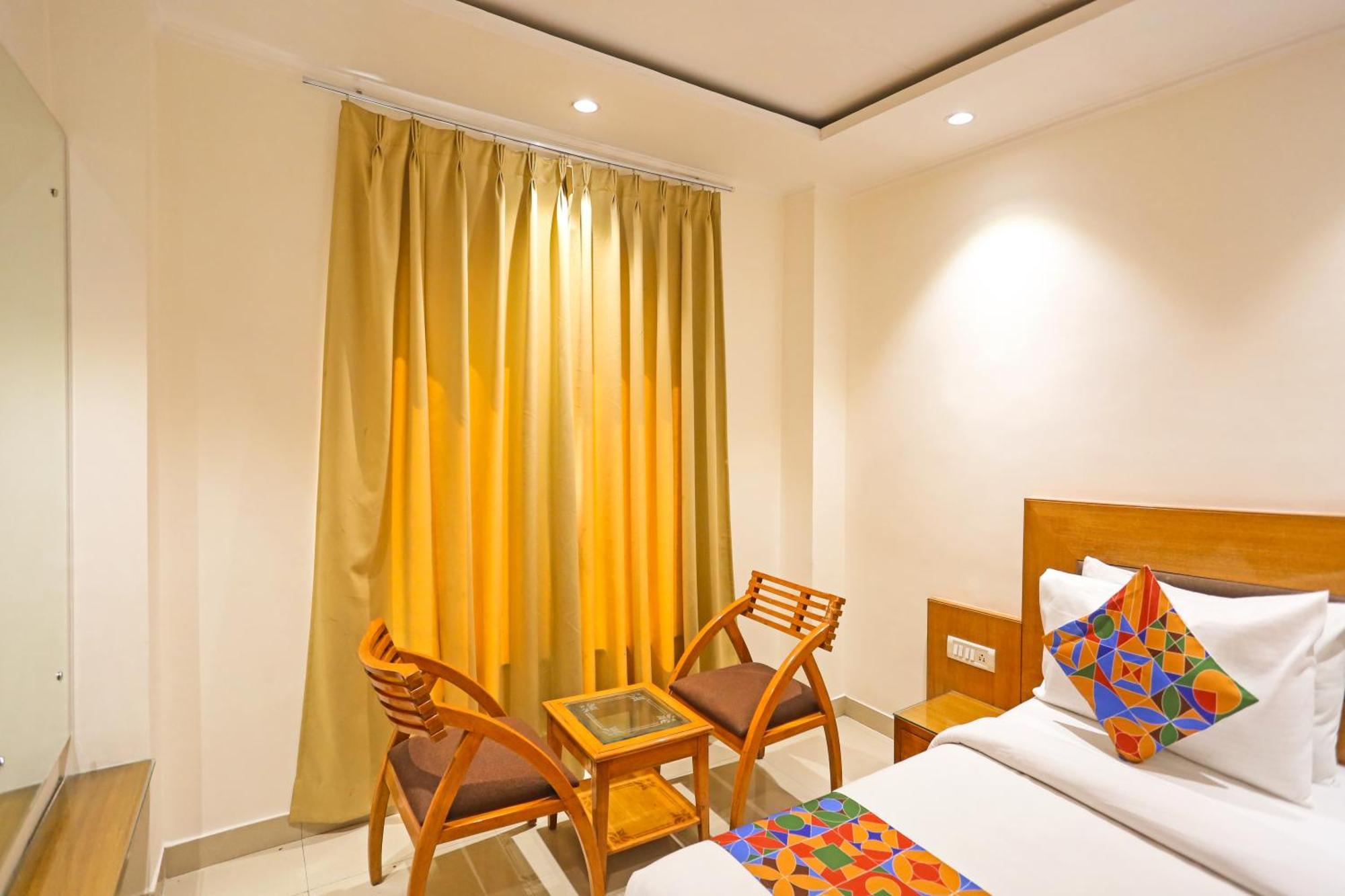 Hotel Silky Palace Near Igi Airportt Nueva Delhi Exterior foto
